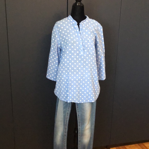 CHARLIE blue/white polka dot top size medium - Picture 3 of 10